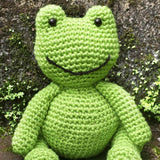 crochet amigurumi frog