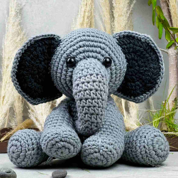 amigurumi crochet elephant