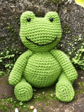 amigurumi crochet frog