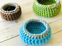 easy crochet baskets in 3 sizes