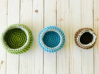 easy crochet baskets in 3 sizes